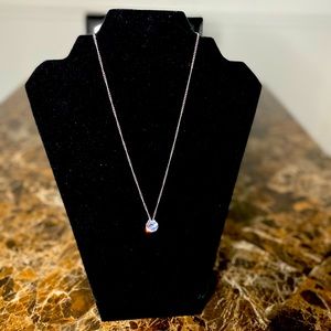 ✨What A Gem -White✨